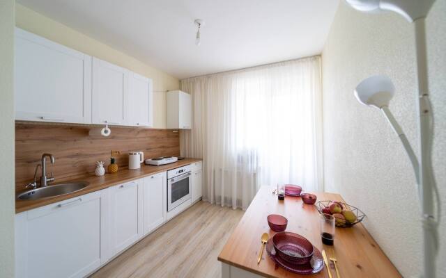 Na Rusanovskoy ulitse 18 Flat