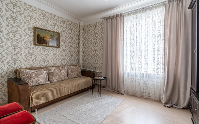 V Staro Tatarskoy Slobode Flat