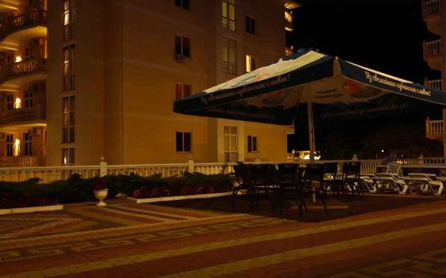 Mariya Hotel