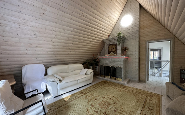 Lesnaya Skazka Guest House