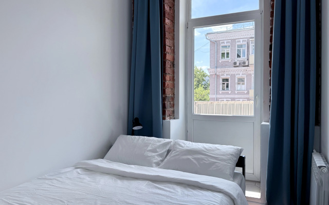 Na Zubovskom 3-3 B Living quarters