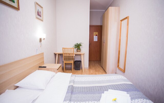 Shale De Provance Ligovskiy Guest-House