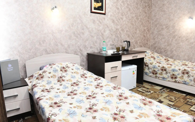 Отель Ноглики