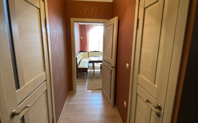 Kvartira V Tsentre Goroda Apartments