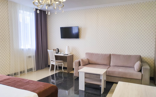 Cascade Hotel & SPA
