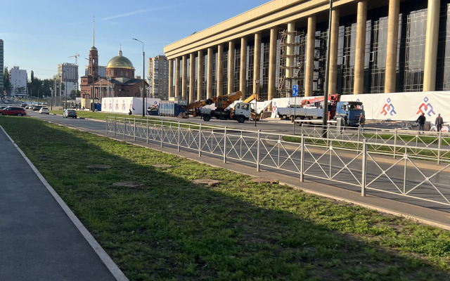 Квартира Евродвушка у планеты-пыльная роза