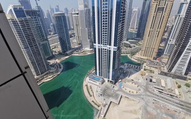 Jumeirah Lake Towers Preatoni Apartments