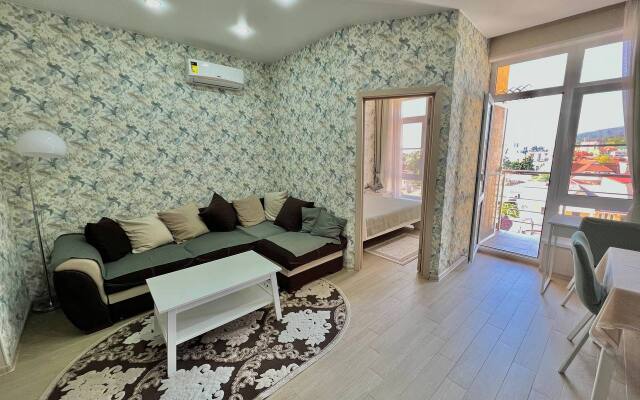 Квартира Изумрудная 38 1