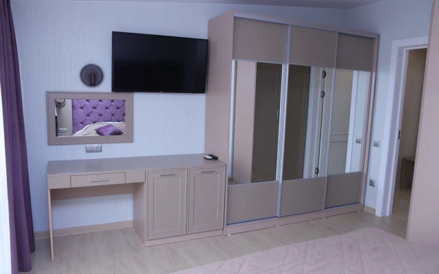 Квартира однокомнaтнaя 45м² пеpвaя линия у мopя