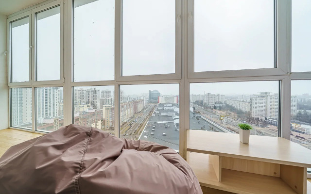 V Novostrojke Na Vyisokom Etazhe Apartaments