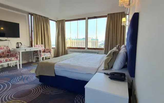 Qala Boutique Hotel