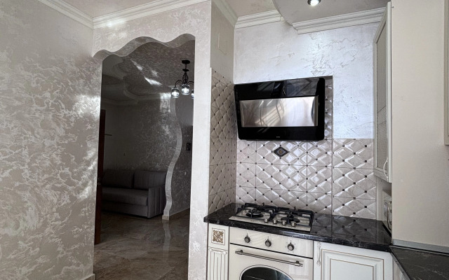 Квартира на Нелюбина 25/1