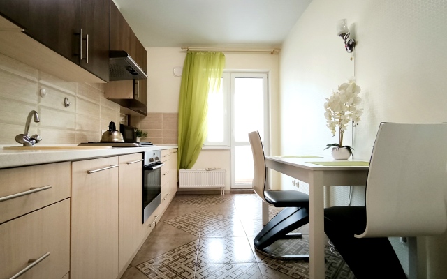Rybnaya Derevnya Vid Na Reku Mezhdu Dvukh Mostov Apartments