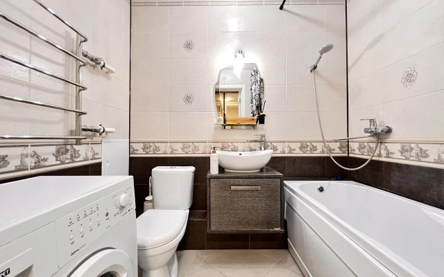 V Elitnom Dome V Tsentre Goroda Flat