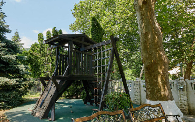 Salyut Resort Hotel