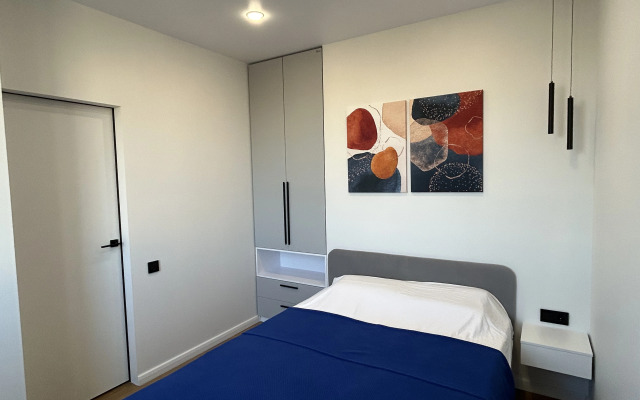 Yevro Dvushka S Otkrytym Balkonom Flat