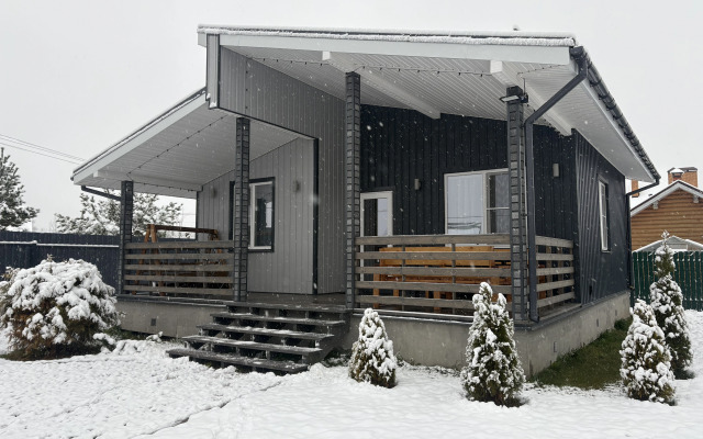 Частный дом Флотский домик с чаном