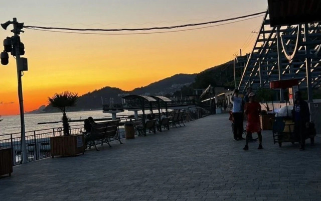 Квартира просторная и уютная студия в Сочи