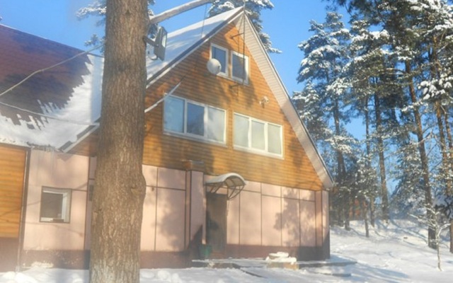 Russkiy Les Hotel