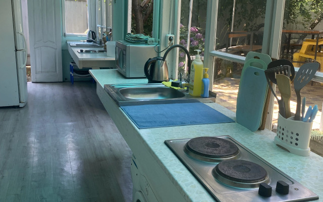 Leto Vsem Guest House