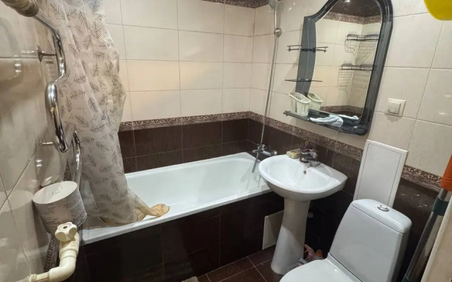 Vam Rady Na Komsomolskoy 7 Flat