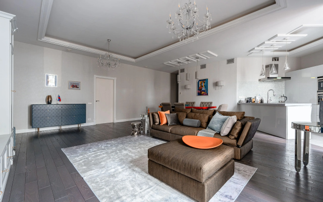 Квартира Moscow Deluxe Apartments Deluxe Krylatskaya