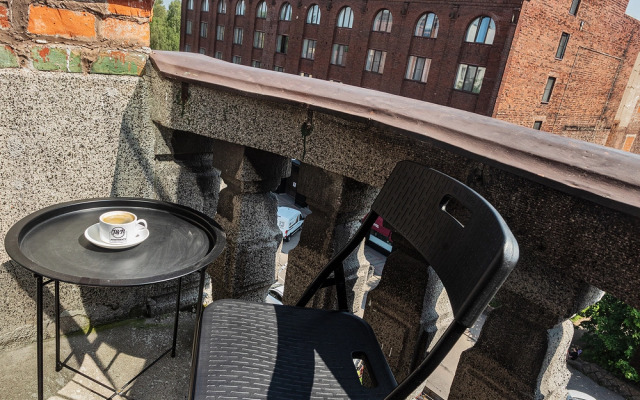 JN Apartments Dizajnerskaya vidovaya studiya s balkonom Flat