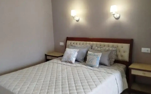 Na Maslennikova Omsk Flat