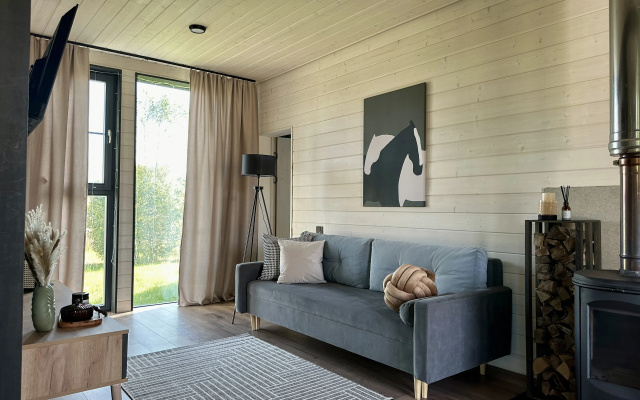 S Panoramnymi Oknami Ot Dom Sheluha Private House