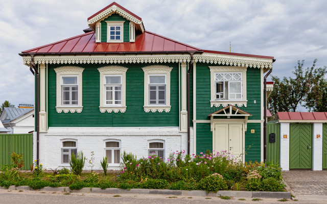 Гостевой дом Дымов дача-Зеленый дом
