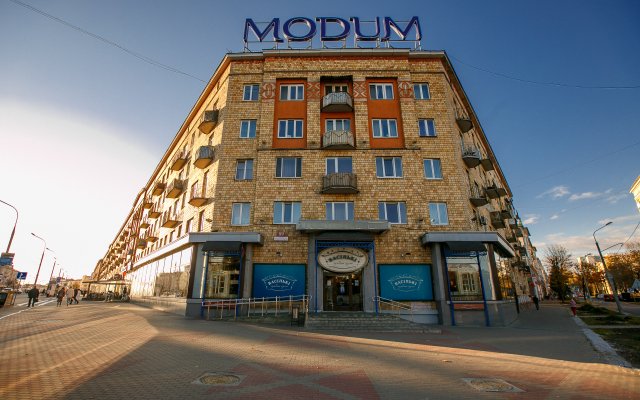 Studiya ryadom s Parkom Chelyuskintsev Apartments