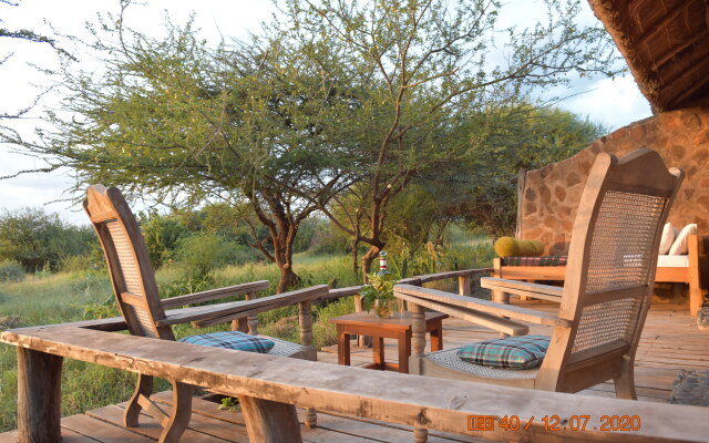 Lewaso Cottages Living Quarters