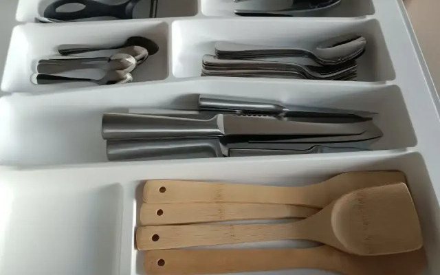 Uyutnaya sovremennaya v Zelenogradske Flat