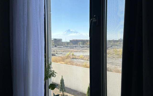 Квартира White 47