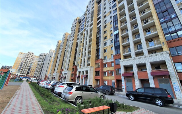 Yevro 2-Komn Vidovaya Serebryany Bereg Krasny Put 103 Apartments