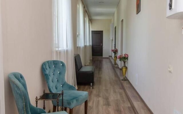 Standart Na Beryozovskoy Apartments