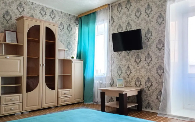 SweetHome ryadoms ZhD bol'nitsey Apartments