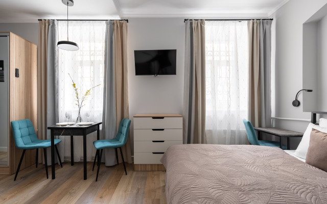 Апартаменты Let Your Flat Season