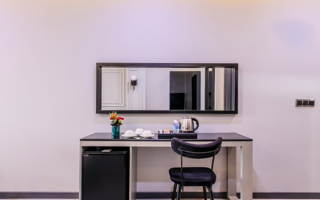 Intercity Airport Hotel