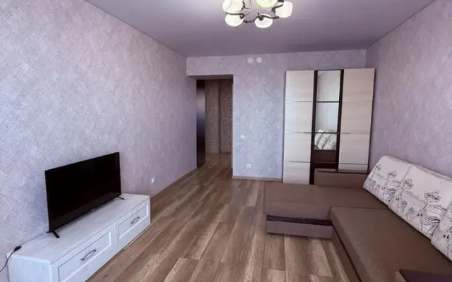 Квартира двухкомнатная на улице Гагарина 80Ак3