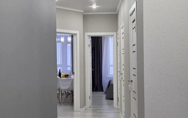 Dvukhkomnatnaya S Vidom Na Ploschad Flat