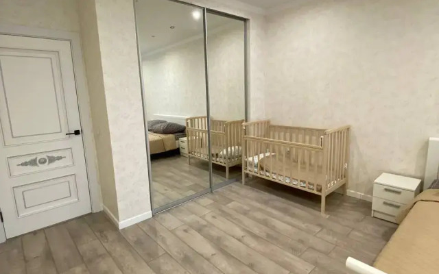 Akvarel Flat