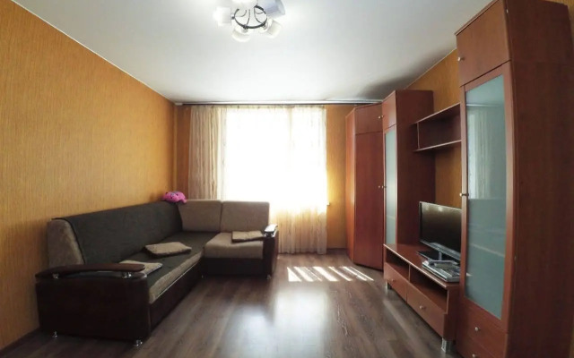 U Rivyery Chistopolskaya 72 Flat