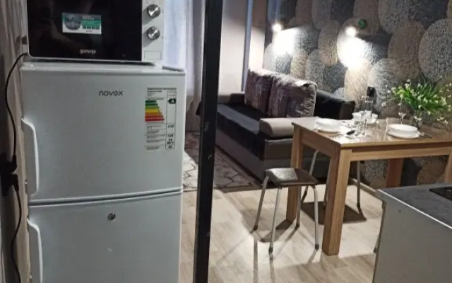 Dvuhurovnevaya Khadi_Home ryadom s Komsomolskoj Naberezhnoj Flat