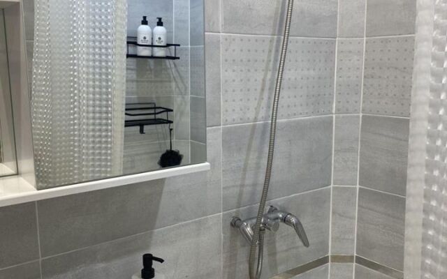 Na ulitse Tereshkovoy 28A Flat