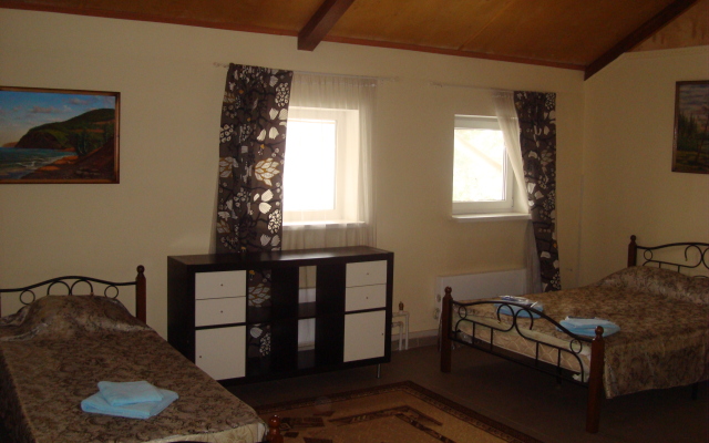 Vzlyotnaya Guest House