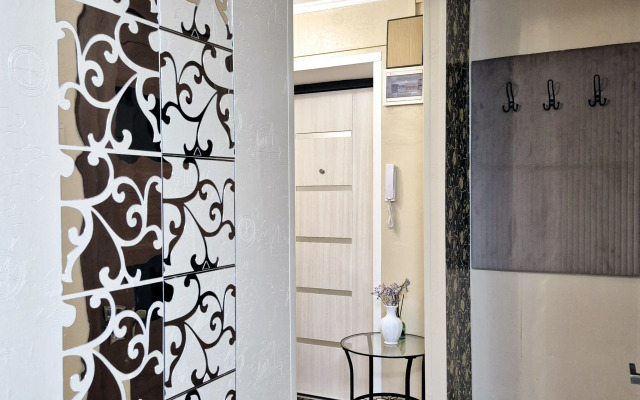 Dizaynerskaya "Modern" Flat