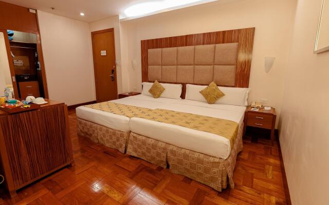 Отель City Garden Suites Manila