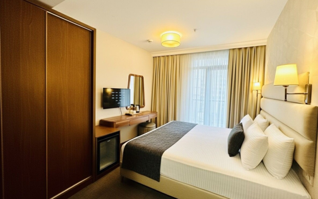 Istanbul Midpoint Hotel