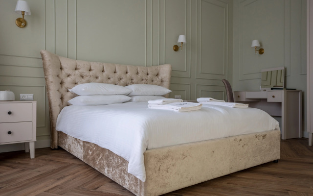 Grand Pinsk Hotel